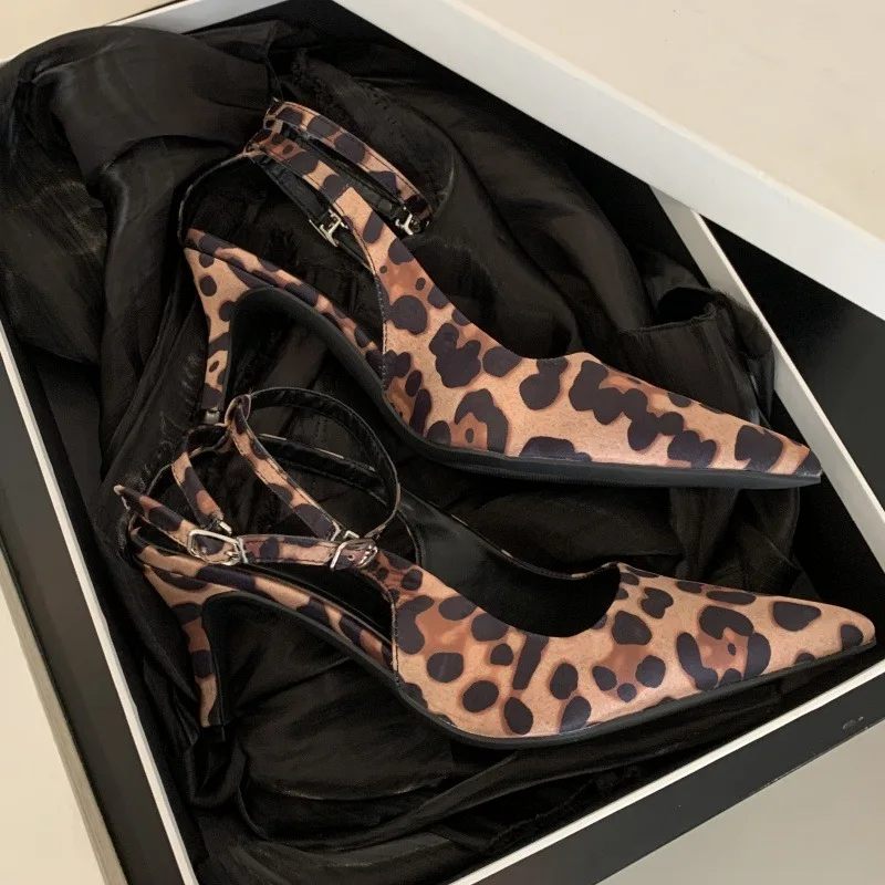 Leopard High Heels Ladies Pointed Toe Slingback Shoes Women Comfort Low Heel Shoes Summer Black Office Pumps Stilettos Mujer
Leopard High Heels Ladies Pointed Toe Slingback Shoes Women Comfort Low Heel Shoes Summer Black Office Pumps Stilettos Mujer