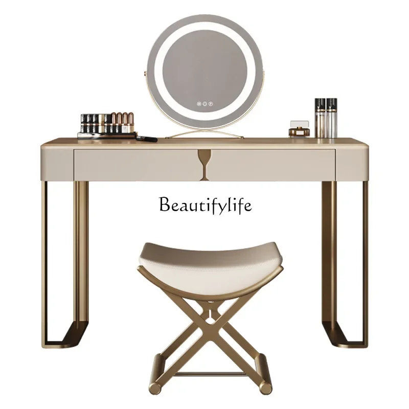 FG40Medieval ash wood dressing table Italian light luxury bedroom dressing table makeup stool mirror combination
FG40Medieval ash wood dressing table Italian light luxury bedroom dressing table makeup stool mirror combination
