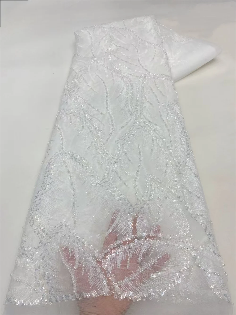 2025 Wholesale Fashion African Velvet Lace Fabric High Quality Women Party Sequin Embroidery Nigerian Lace Materials
2025 Wholesale Fashion African Velvet Lace Fabric High Quality Women Party Sequin Embroidery Nigerian Lace Materials