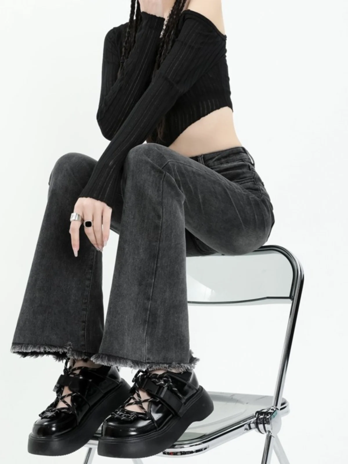 American Style High Waist Bell Bottom Jeans Women plus Size Spring Autumn Grey Frayed Hem Bootcut Jeans Slimming Effect
American Style High Waist Bell Bottom Jeans Women plus Size Spring Autumn Grey Frayed Hem Bootcut Jeans Slimming Effect