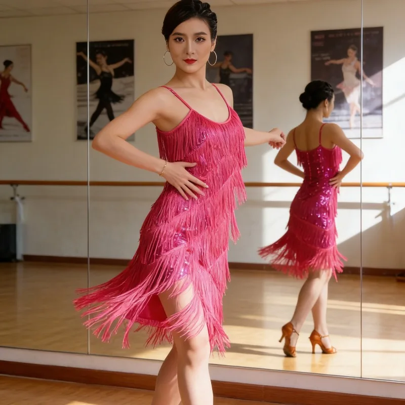 Платье для латинских танцев с блестками и бахромой, костюм для танца живота, сценический наряд, юбка для соревнований, нерегулярный дизайн
Платье для латинских танцев с блестками и бахромой, костюм для танца живота, сценический наряд, юбка для соревнований, нерегулярный дизайн