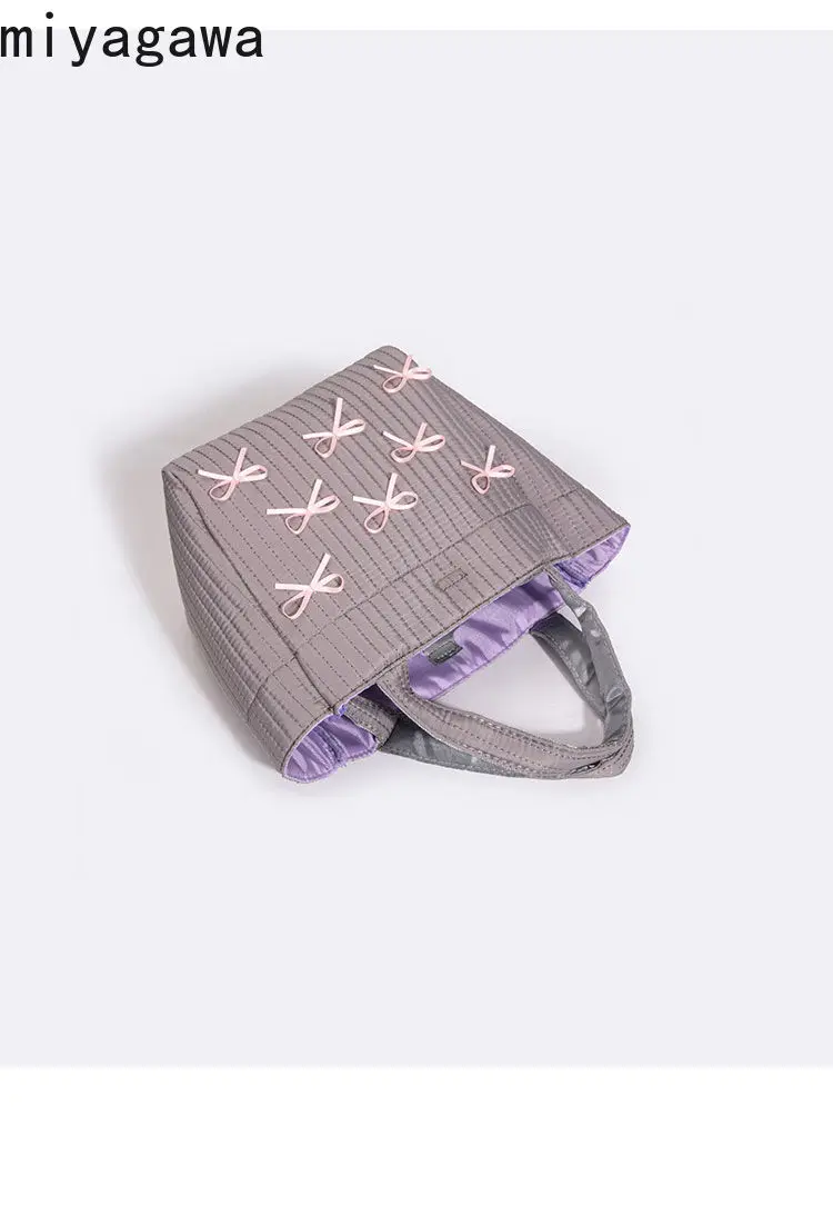 Miyagawa Sweet Bow Cute Vertical Pattern Wash Cotton Korean Versatile Mommy Bags Causal Fashion Women's Bag 
Miyagawa Sweet Bow Cute Vertical Pattern Wash Cotton Korean Versatile Mommy Bags Causal Fashion Women's Bag