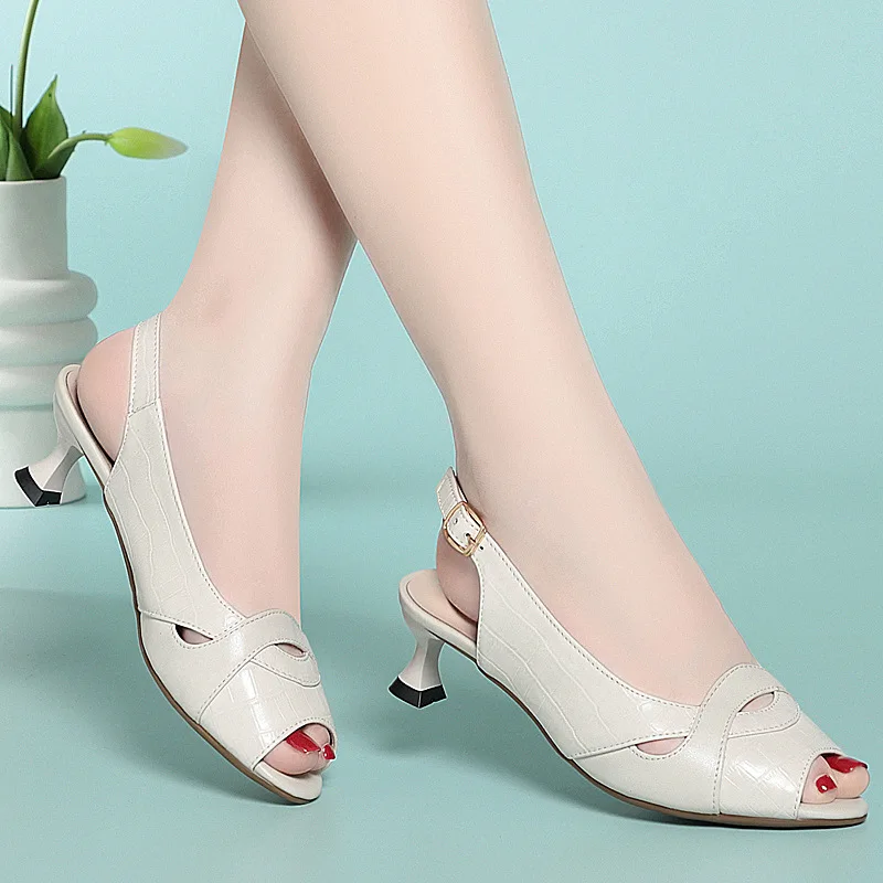 Summer Sandals Women's 2025 New Open Toe Women Sandals Large Size High Heels Hollow Female Dress Sandals
Summer Sandals Women's 2025 New Open Toe Women Sandals Large Size High Heels Hollow Female Dress Sandals