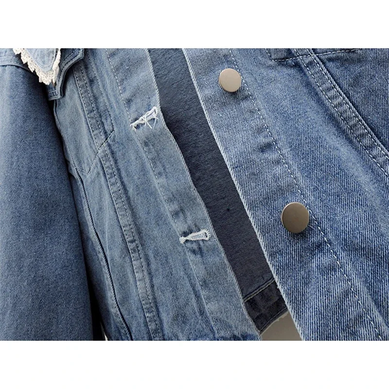 Vintage Blue Lace Spliced Peter Pan Collar Denim Jacket Women Loose Cowboy Outerwear Big Pocket Long Sleeve Jeans Jacket Female
Vintage Blue Lace Spliced Peter Pan Collar Denim Jacket Women Loose Cowboy Outerwear Big Pocket Long Sleeve Jeans Jacket Female