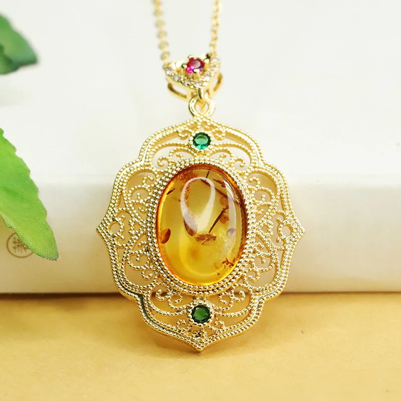 Natural Pendant Flower Amber Necklace Jewelry Women Fashionable Versatile
Natural Pendant Flower Amber Necklace Jewelry Women Fashionable Versatile