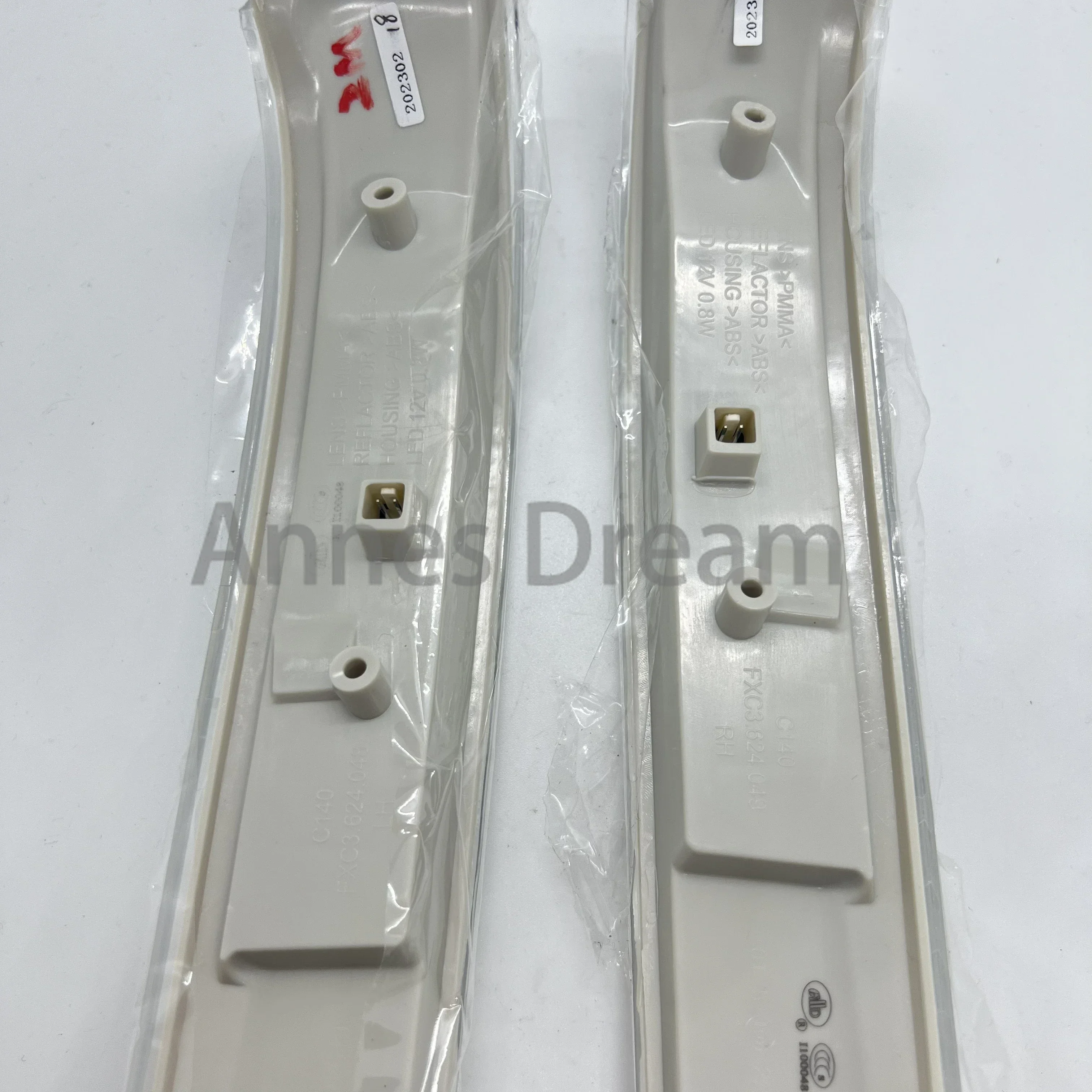 96819767 93743578 96819768 42423289 9374357 9681979 Auto Parts Side Mirror Lamp Side Mirror Lamp 96819767 For GM Chevrolet
96819767 93743578 96819768 42423289 9374357 9681979 Auto Parts Side Mirror Lamp Side Mirror Lamp 96819767 For GM Chevrolet