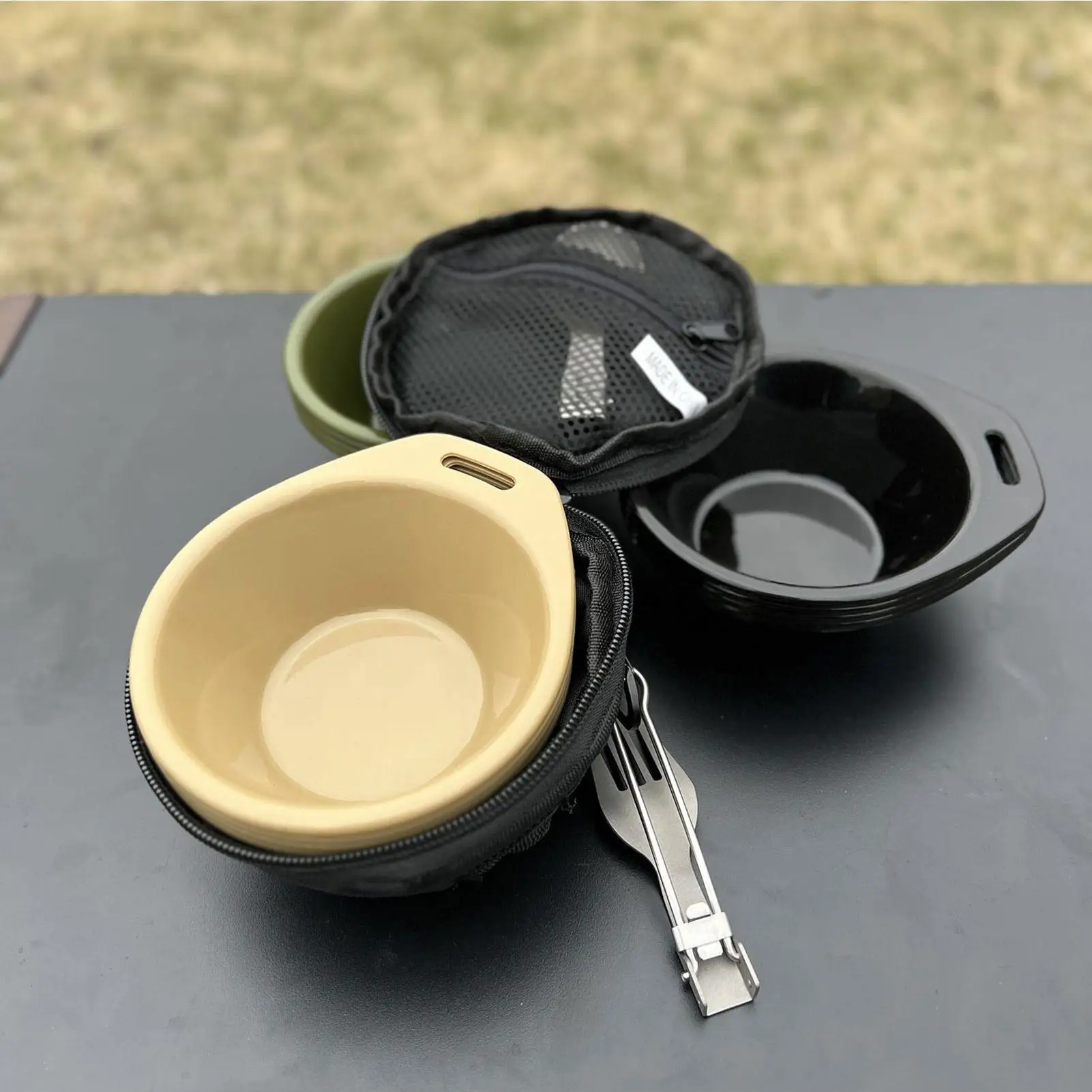 4PCS Stackable Camping Bowl Set Portable Tableware with Storage Bag Food-Grade Bowls for Outdoor Hiking Picnic Beach Barbecue
4PCS Stackable Camping Bowl Set Portable Tableware with Storage Bag Food-Grade Bowls for Outdoor Hiking Picnic Beach Barbecue