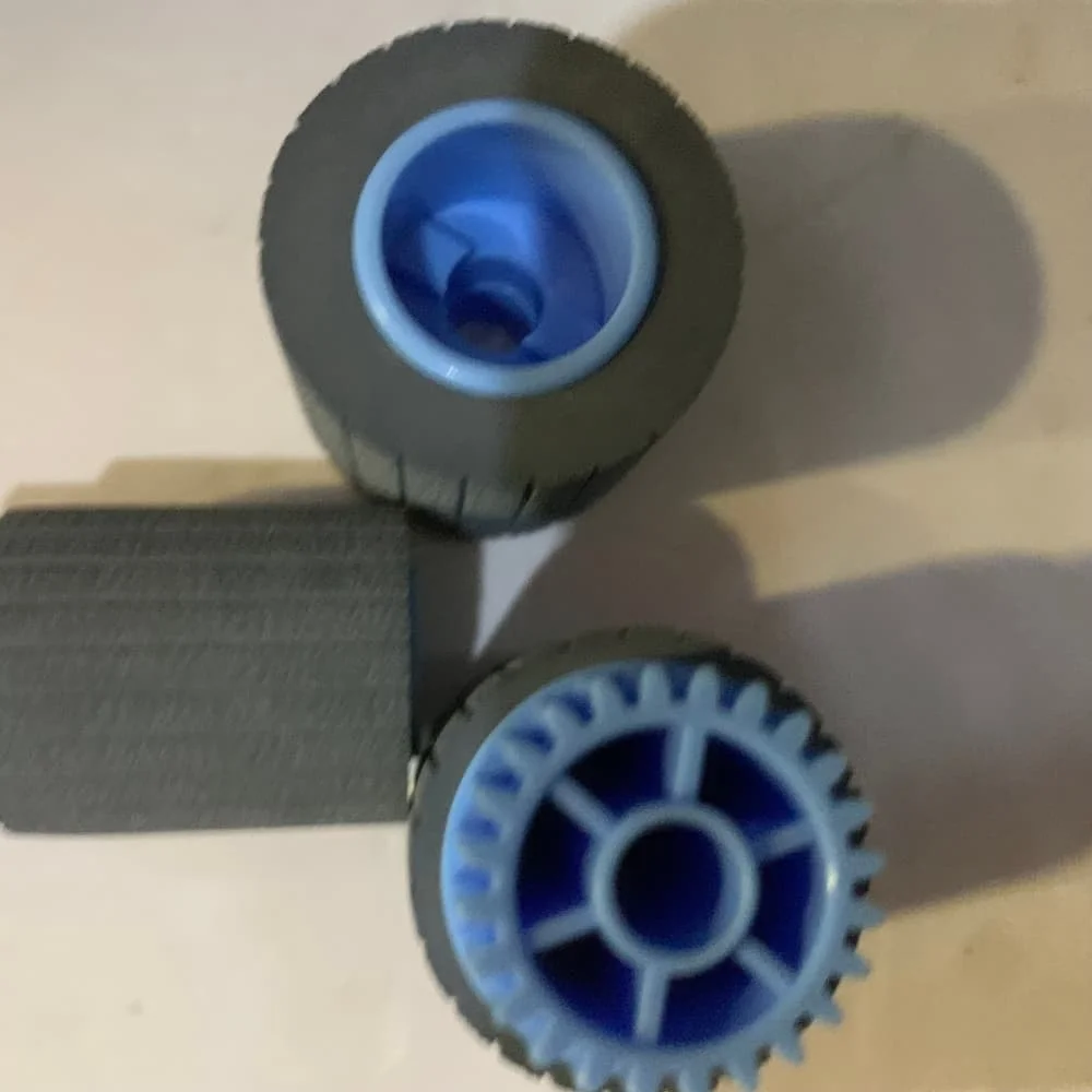 1 компл. AF03-1082 AF03-0081 AF03-2080 новый ролик захвата для Ricoh MP8001 MP7502 MP7001 MP2075 MP9001 MP7500 MP8000 MP7503 копировальный аппарат
1 компл. AF03-1082 AF03-0081 AF03-2080 новый ролик захвата для Ricoh MP8001 MP7502 MP7001 MP2075 MP9001 MP7500 MP8000 MP7503 копировальный аппарат