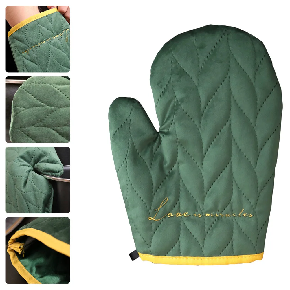 Insulation Gloves Heat Resistant Oven BBQ Microwave Green Home Baking Protection Anti Slip Kitchen Camping Gloves
Insulation Gloves Heat Resistant Oven BBQ Microwave Green Home Baking Protection Anti Slip Kitchen Camping Gloves