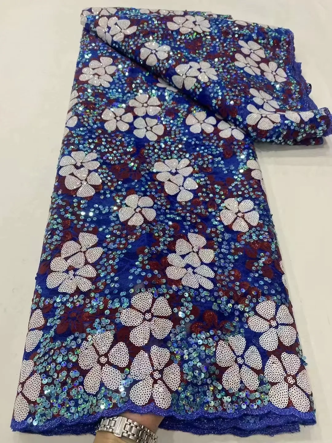 Hot Sale 5Y 2023 Sequins Fabric High Quality French Unique royal blue Color Embroidery Tulle Net Lace with Beaded Party Dress
Hot Sale 5Y 2023 Sequins Fabric High Quality French Unique royal blue Color Embroidery Tulle Net Lace with Beaded Party Dress
