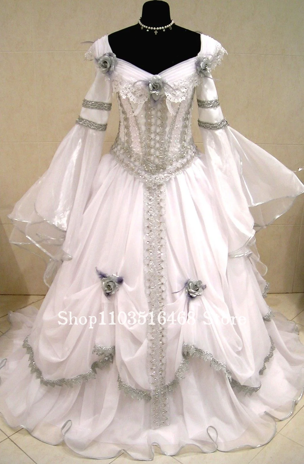 Customized White Vintage Victorian Ball Gown 3D Floral Corset Special Occasion Evening Dress Prom Dress Cosplay Costume
Customized White Vintage Victorian Ball Gown 3D Floral Corset Special Occasion Evening Dress Prom Dress Cosplay Costume