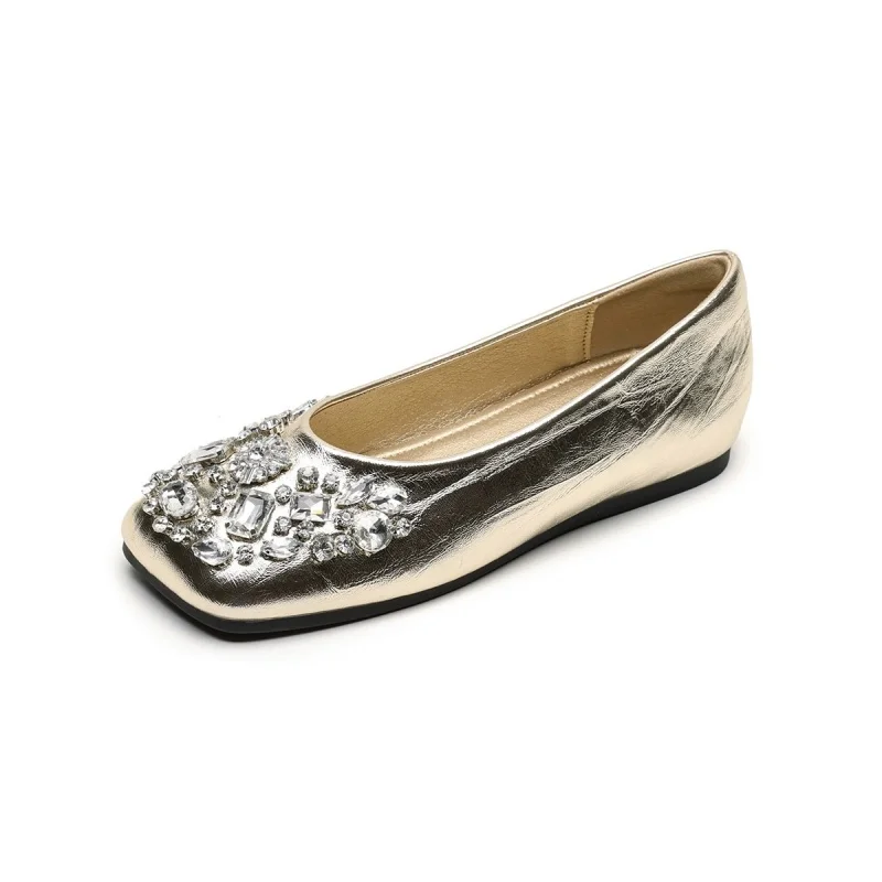 Новый стиль, женские туфли на плоской подошве, уличные женские туфли без шнуровки с квадратным носком, летние однотонные универсальные сандалии с кристаллами 
Новый стиль, женские туфли на плоской подошве, уличные женские туфли без шнуровки с квадратным носком, летние однотонные универсальные сандалии с кристаллами