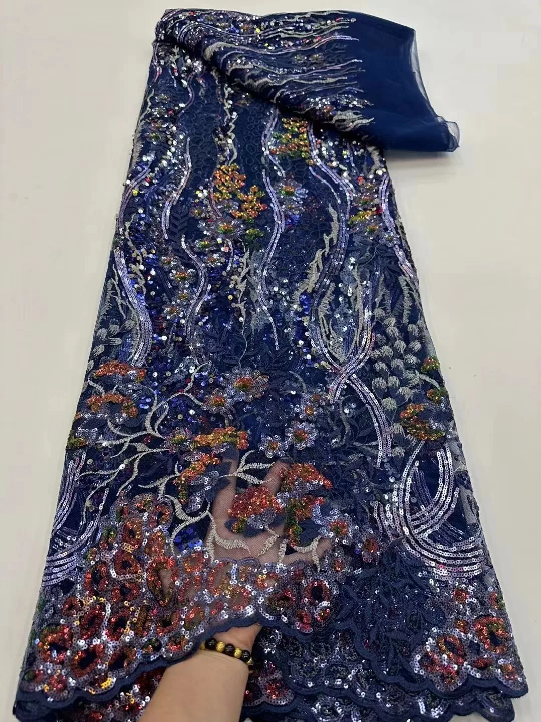 African French Sequins Lace Fabric 2024 High Quality Embroidery Lace Fabric Nigerian Tulle Mesh Lace Fabrics For Wedding Party
African French Sequins Lace Fabric 2024 High Quality Embroidery Lace Fabric Nigerian Tulle Mesh Lace Fabrics For Wedding Party