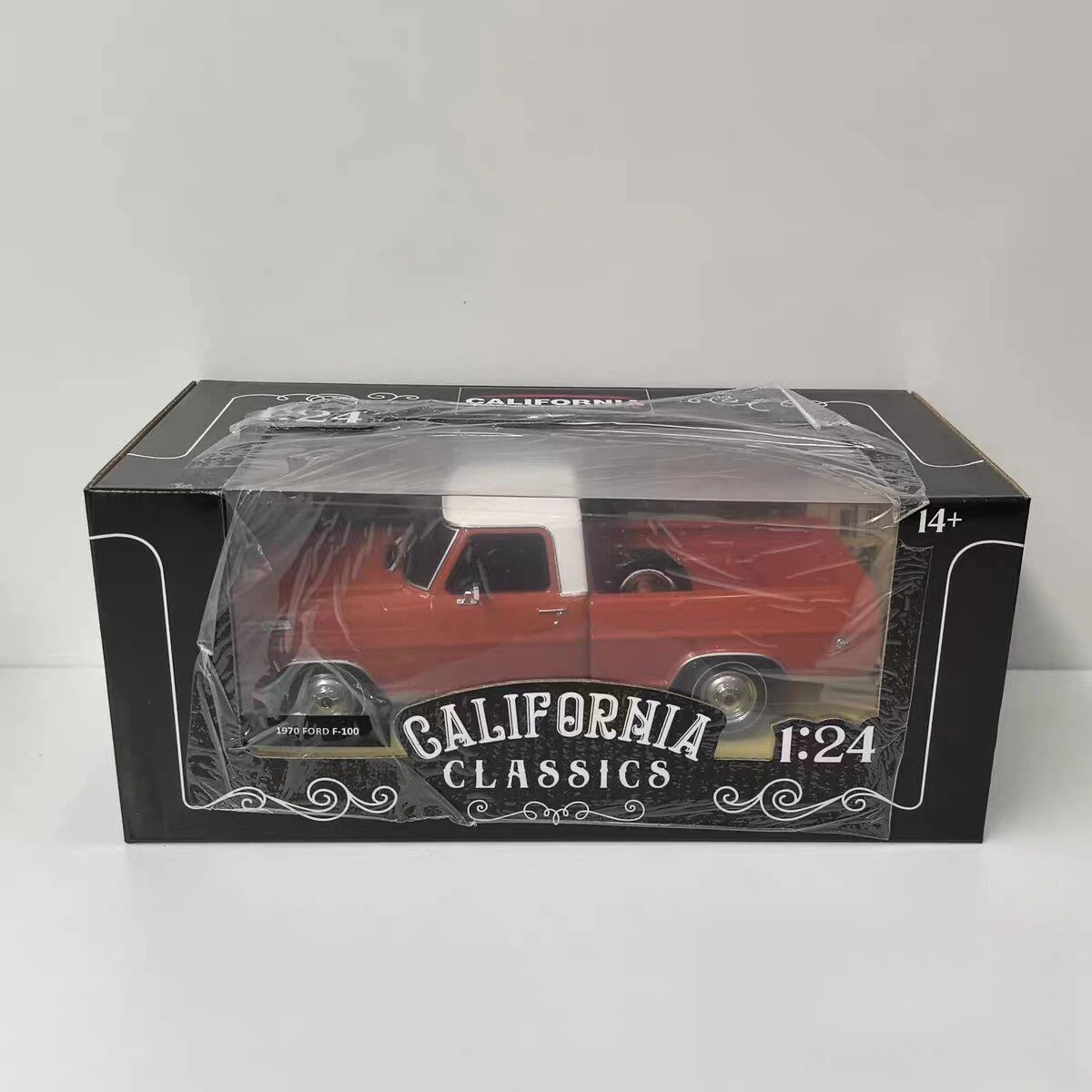 The Spare Tire Has Adhesive Marks Diecast IXO 1/24 Scale FORD F-100 1970 T3 Alloy Car Model
The Spare Tire Has Adhesive Marks Diecast IXO 1/24 Scale FORD F-100 1970 T3 Alloy Car Model