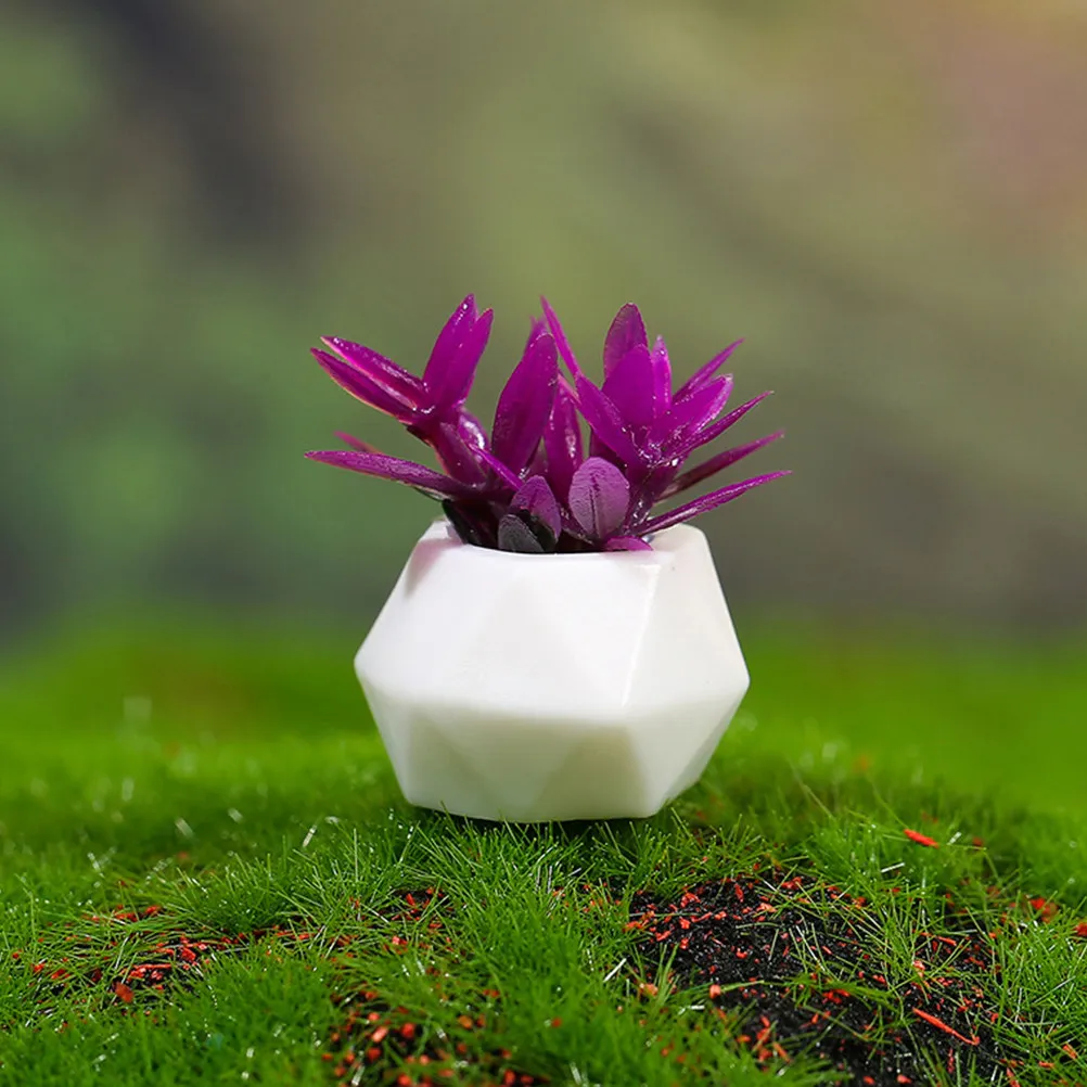 8Pcs Mini Bonsai Ornament Resin Artificial Potted Plant for Dollhouse Miniature Garden Tiny House Desktop Decor Home Office
8Pcs Mini Bonsai Ornament Resin Artificial Potted Plant for Dollhouse Miniature Garden Tiny House Desktop Decor Home Office