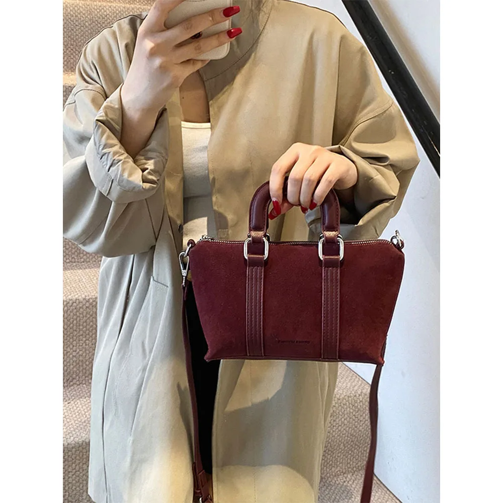 Women Solid Suede Handbags Soft Cute Casual Commute Crossbody Bags Female Retro Handle Bucket Pack Lady Messenger Shoudler Bag
Women Solid Suede Handbags Soft Cute Casual Commute Crossbody Bags Female Retro Handle Bucket Pack Lady Messenger Shoudler Bag