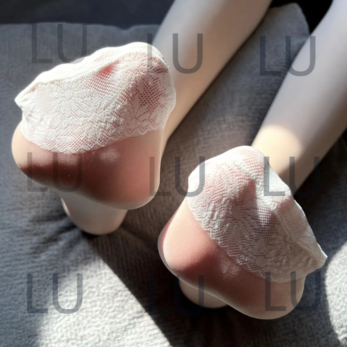 Новинка Linhai Yifei Apparel Co., Ltd. Love, чулки с ягодицами, женские кружевные ультратонкие прозрачные невидимые колготки, сексуальные
Новинка Linhai Yifei Apparel Co., Ltd. Love, чулки с ягодицами, женские кружевные ультратонкие прозрачные невидимые колготки, сексуальные