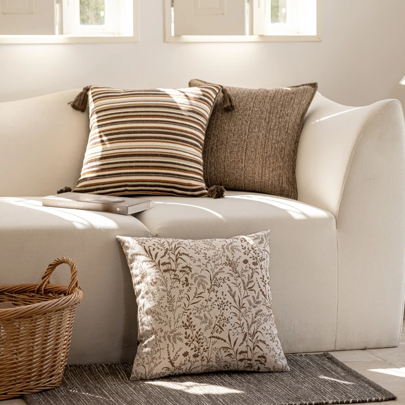 45x45CM French Brown Throw Pillow Cover Tassel Stripe Stamping Waist Cushion Cover Decor Home Decorative Pillowcase
45x45CM French Brown Throw Pillow Cover Tassel Stripe Stamping Waist Cushion Cover Decor Home Decorative Pillowcase
