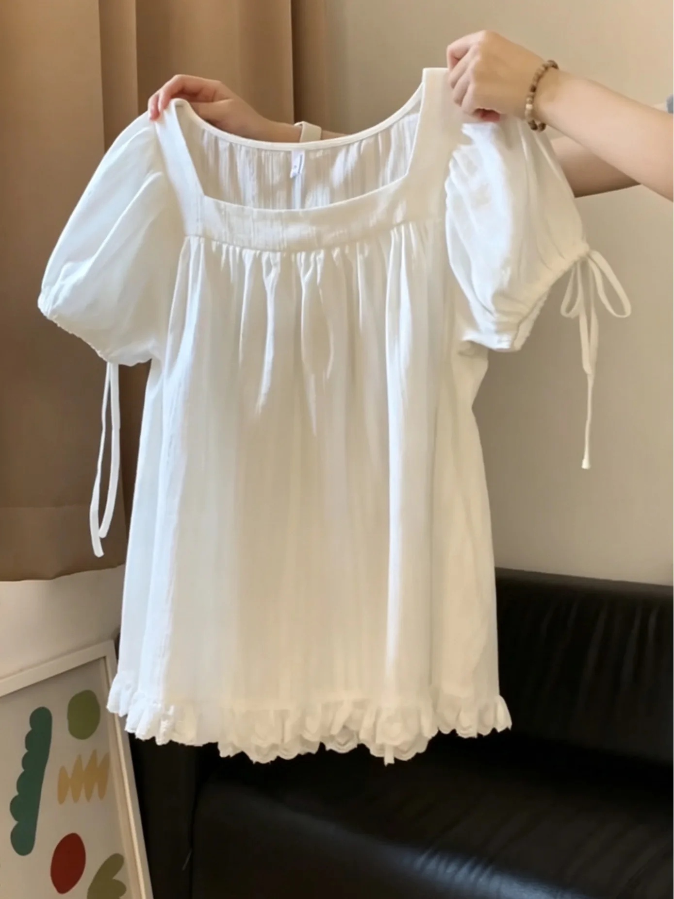 Loose Fit Summer Bubble Sleeve Doll Shirt Women's Fashion French Style Cotton Polyester Blend Short Sleeve Square Collar Top
Loose Fit Summer Bubble Sleeve Doll Shirt Women's Fashion French Style Cotton Polyester Blend Short Sleeve Square Collar Top