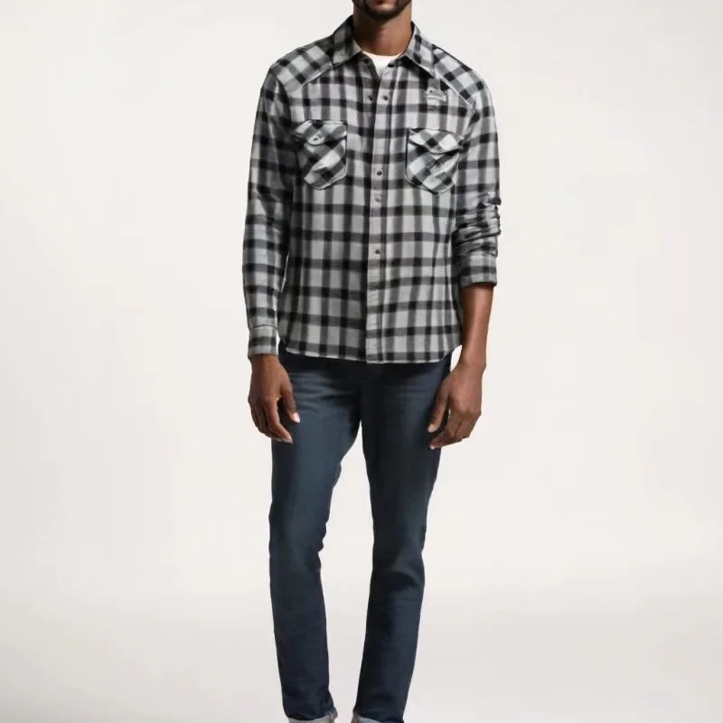 Washed American Style Men's Long Sleeve Shirt Heavy Wear Double Layer Thick Standard Fit Autumn Fashion Point Collar Design
Washed American Style Men's Long Sleeve Shirt Heavy Wear Double Layer Thick Standard Fit Autumn Fashion Point Collar Design