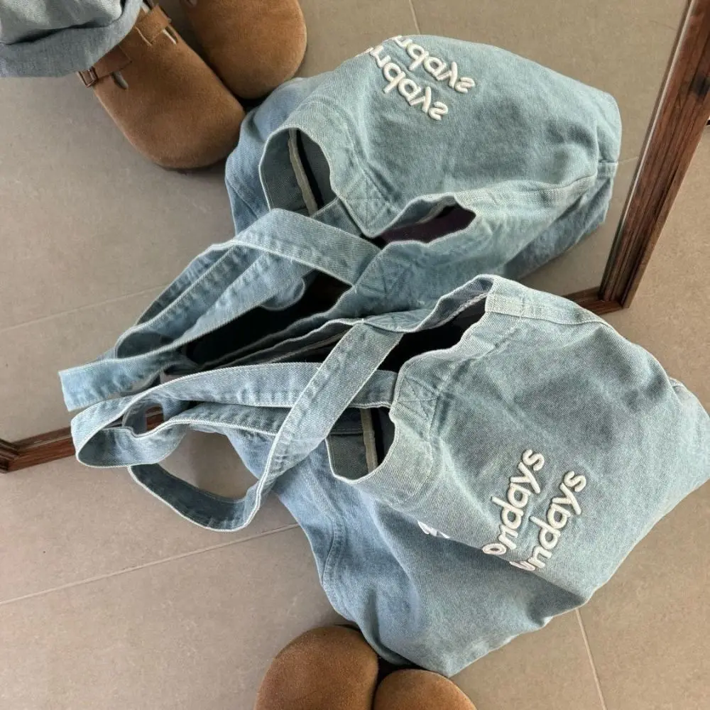 Shoulder Bag Denim Canvas Bag letter Embroidery Large Capacity Vintage Handbag Solid Color Street Style Simple Tote Bag Girl
Shoulder Bag Denim Canvas Bag letter Embroidery Large Capacity Vintage Handbag Solid Color Street Style Simple Tote Bag Girl