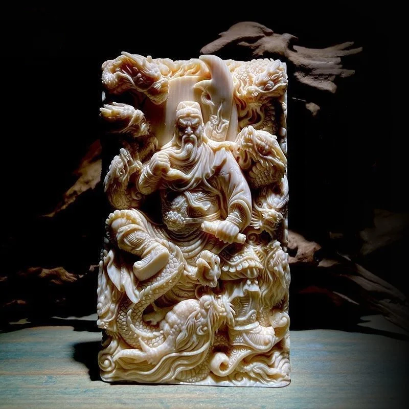 Exquisite Tagua nut carvings nine dragon Guan Gong statue ornaments hanging ornament amulets decorative crafts
Exquisite Tagua nut carvings nine dragon Guan Gong statue ornaments hanging ornament amulets decorative crafts