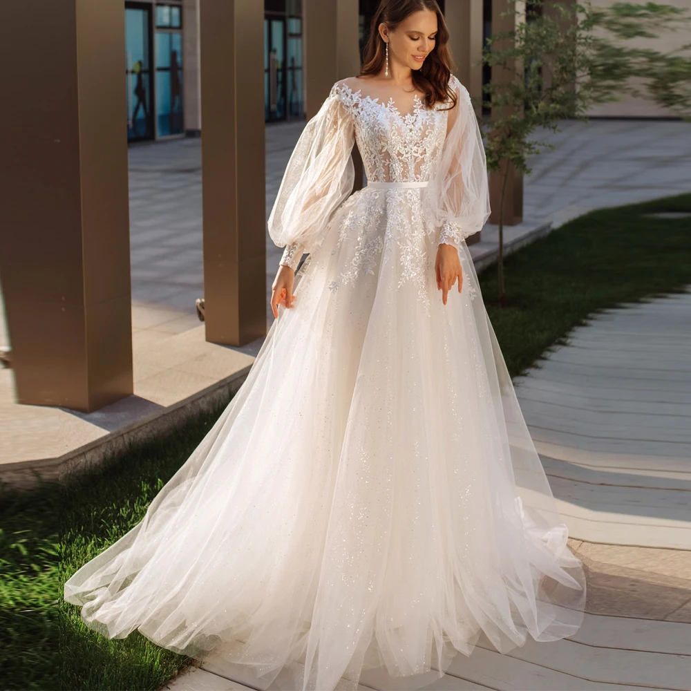 Boho lace Puffy Tulle Wedding Dresses Court Train Strapless White Bridal Gowns 2022 New Spring Women's Dress
Boho lace Puffy Tulle Wedding Dresses Court Train Strapless White Bridal Gowns 2022 New Spring Women's Dress