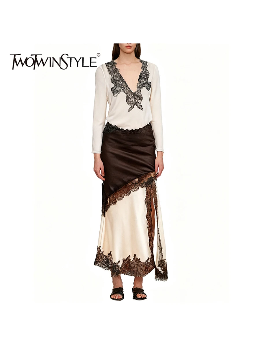 TWOTWINSTYL Slimming Sheer Spliced Lace Two Piece Sets for Women V Neck Long Sleeves Top High Waist Split Skirt Set Female New
TWOTWINSTYL Slimming Sheer Spliced Lace Two Piece Sets for Women V Neck Long Sleeves Top High Waist Split Skirt Set Female New