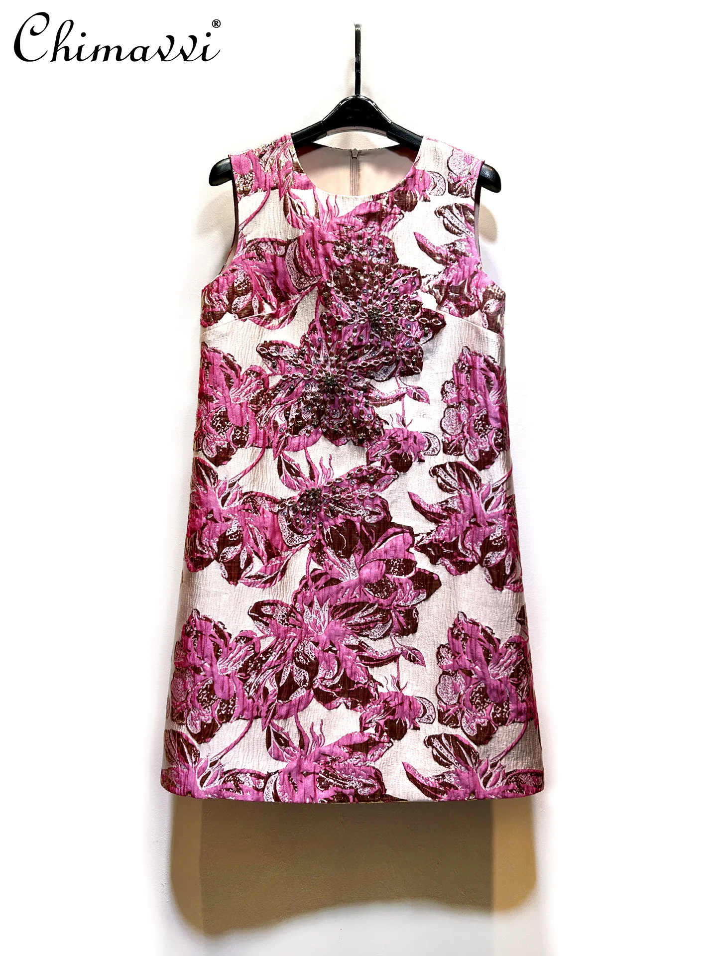 Heavy Bead Jacquard Embroidery Temperament Skinny Sleeveless A-line Dress Women's 2025 New Fashion Retro Women's Short Dress
Heavy Bead Jacquard Embroidery Temperament Skinny Sleeveless A-line Dress Women's 2025 New Fashion Retro Women's Short Dress