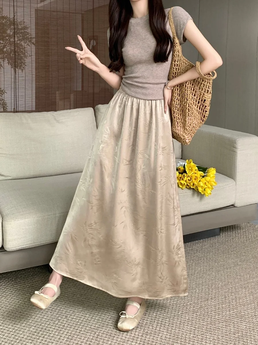 Ele Satin Embroidered High Waist A-Line Midi Skirt Women's Summer 2024 Vintage Sle Long Skirt Commute Polyester Fiber
Ele Satin Embroidered High Waist A-Line Midi Skirt Women's Summer 2024 Vintage Sle Long Skirt Commute Polyester Fiber