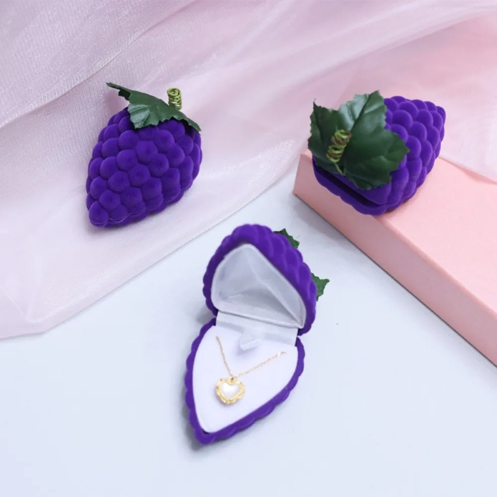 Multi-function Anti-collision Cherry Necklace Organizer Pineapple Grape Fruit Ring Box Peach Orange Flocked Jewelry Box Couples
Multi-function Anti-collision Cherry Necklace Organizer Pineapple Grape Fruit Ring Box Peach Orange Flocked Jewelry Box Couples