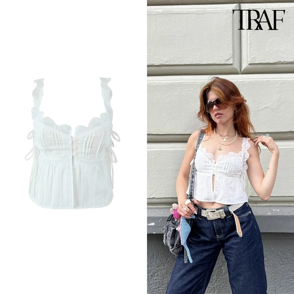 TRAF Women's spring and summer new buttons decorated sexy backless bustier halter tops sleeveless Slim commuter women's clothing
TRAF Women's spring and summer new buttons decorated sexy backless bustier halter tops sleeveless Slim commuter women's clothing
