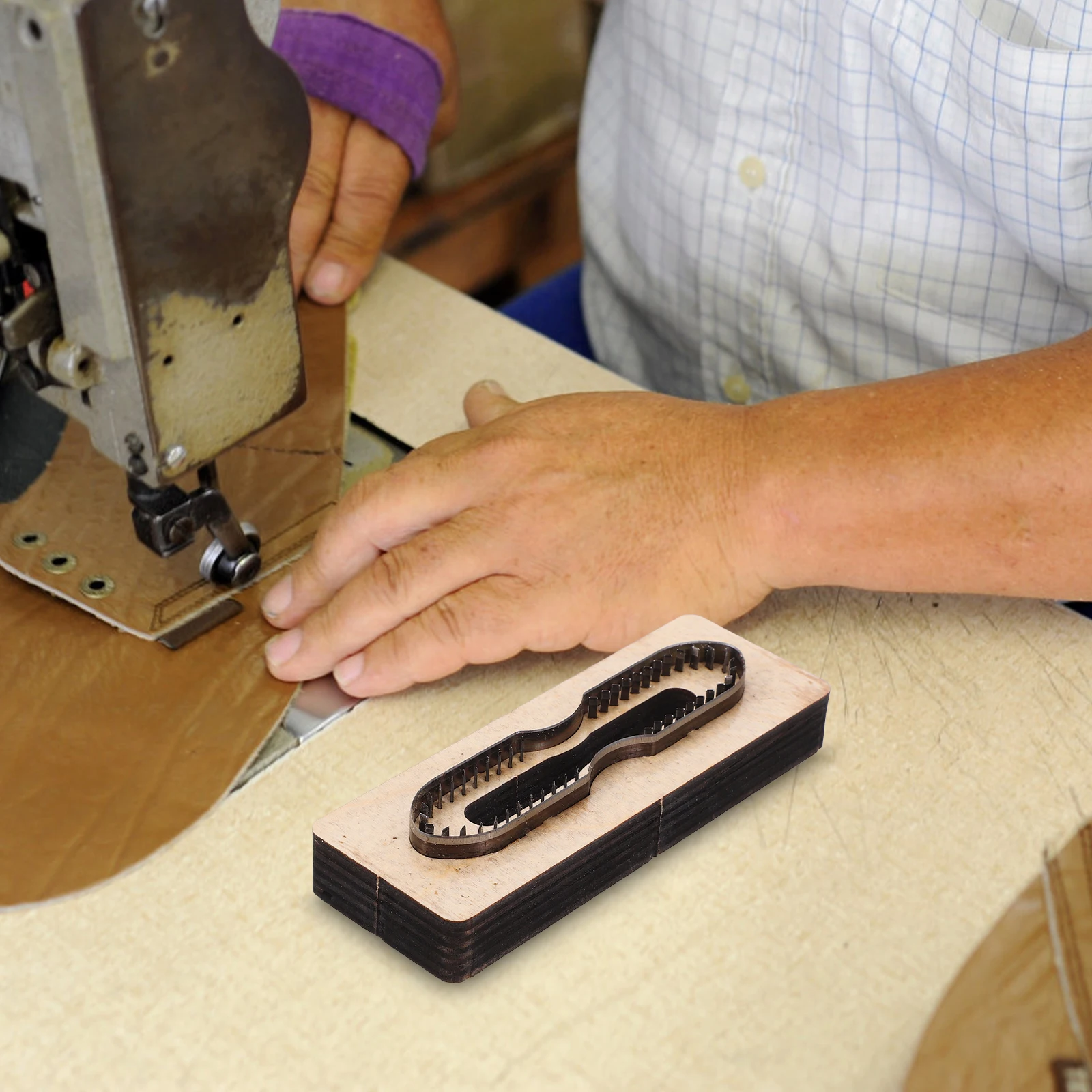 Cutting Dies Wood Craft Mold Plates Suspenders Strap Making Tool Diy Strip Mold Portable Precise Cuts
Cutting Dies Wood Craft Mold Plates Suspenders Strap Making Tool Diy Strip Mold Portable Precise Cuts