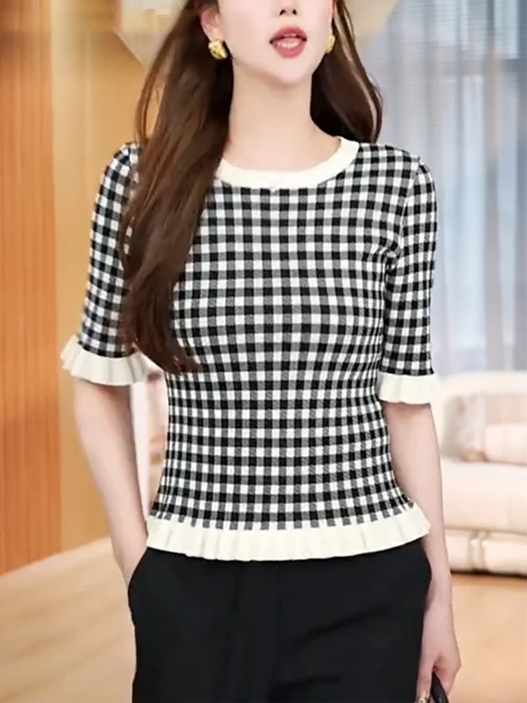Color Block Plaid Ruffle Knit Top Women Summer New Fashion Age Reduction Short Sleeve Loose Upper Body Korean Style Commute
Color Block Plaid Ruffle Knit Top Women Summer New Fashion Age Reduction Short Sleeve Loose Upper Body Korean Style Commute