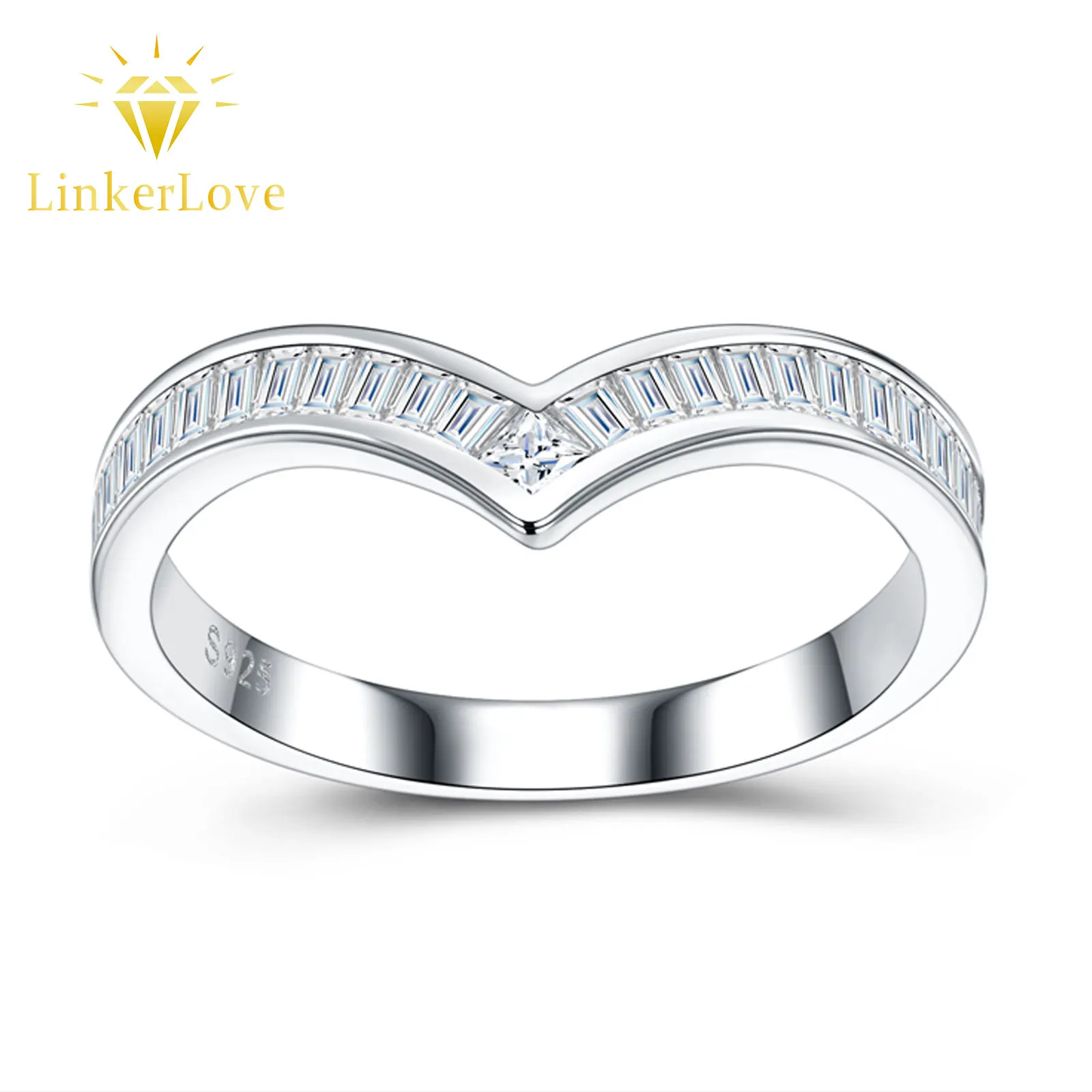 LinkerLove S925 Silver Moissanite V Shape Ring for Women Diamond Chevron Curved Wedding Band Ring White Gold Plated Fine Jewelry
LinkerLove S925 Silver Moissanite V Shape Ring for Women Diamond Chevron Curved Wedding Band Ring White Gold Plated Fine Jewelry