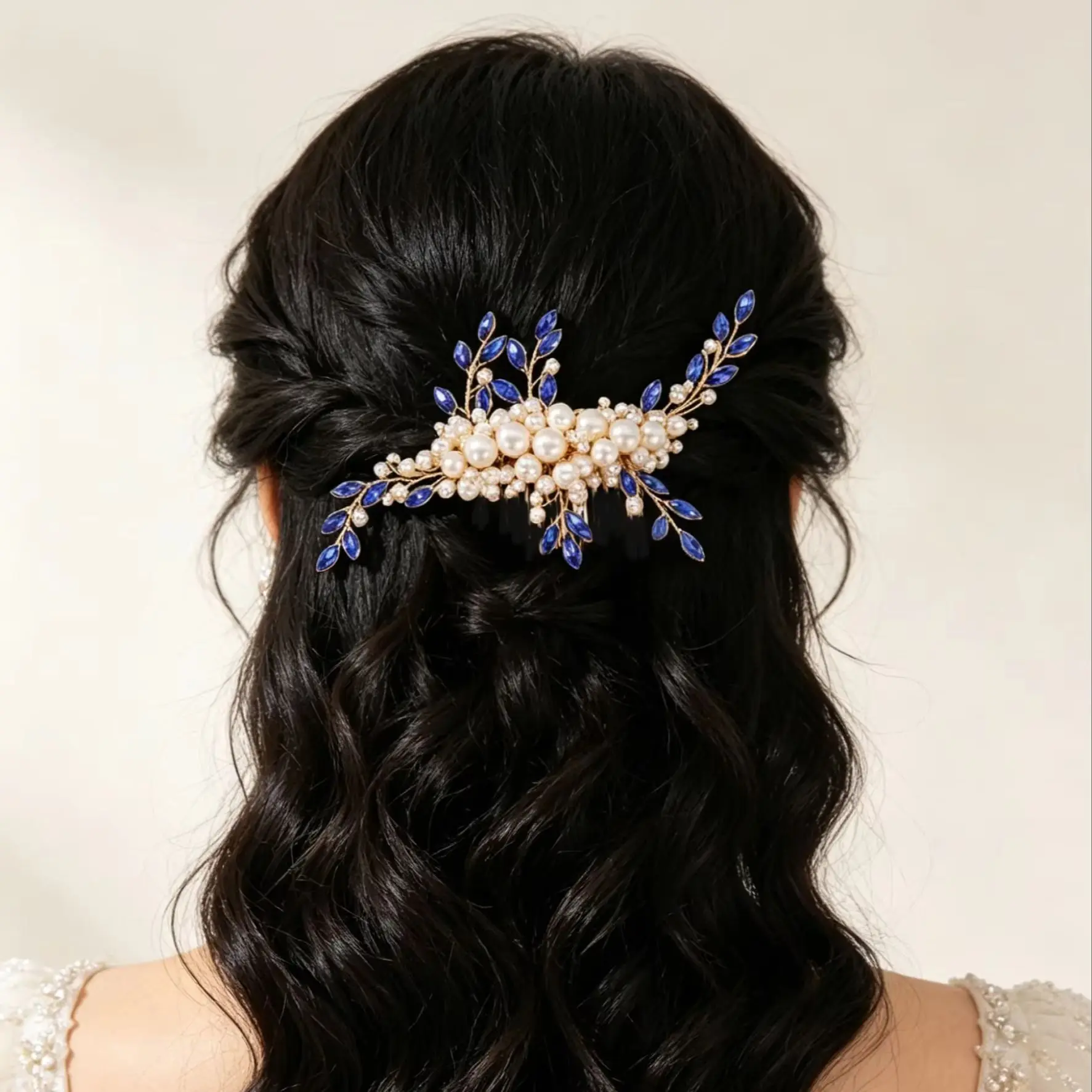 1 Piece of Vintage Elegant Sapphire Pearl Hair Accessory Bohemian Toast Dress Bridal Style Wedding Accessory Headpiece
1 Piece of Vintage Elegant Sapphire Pearl Hair Accessory Bohemian Toast Dress Bridal Style Wedding Accessory Headpiece