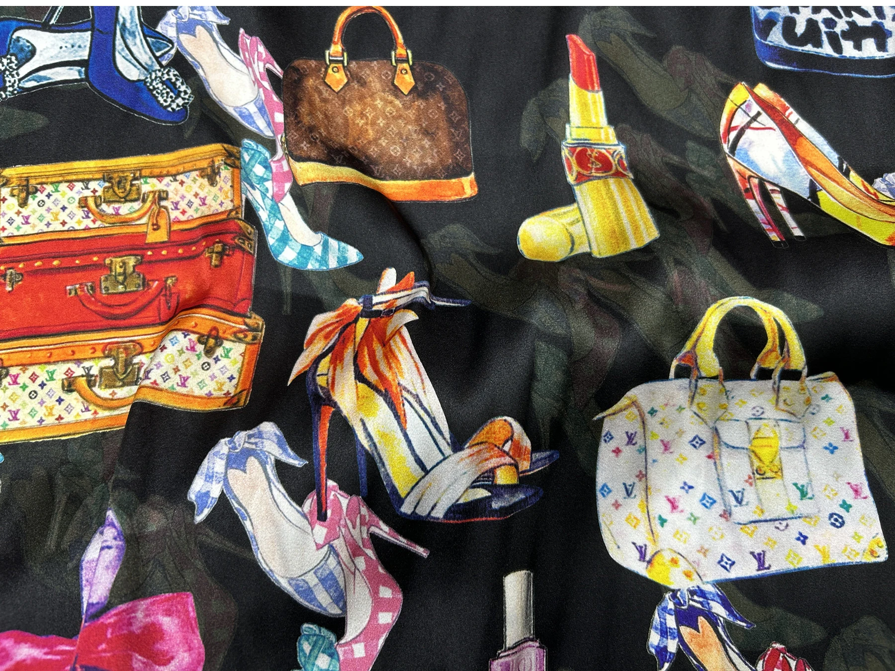 Summer printed silk fabric floral mulberry elastic satin silk satin Chinese cheongsam dress
Summer printed silk fabric floral mulberry elastic satin silk satin Chinese cheongsam dress