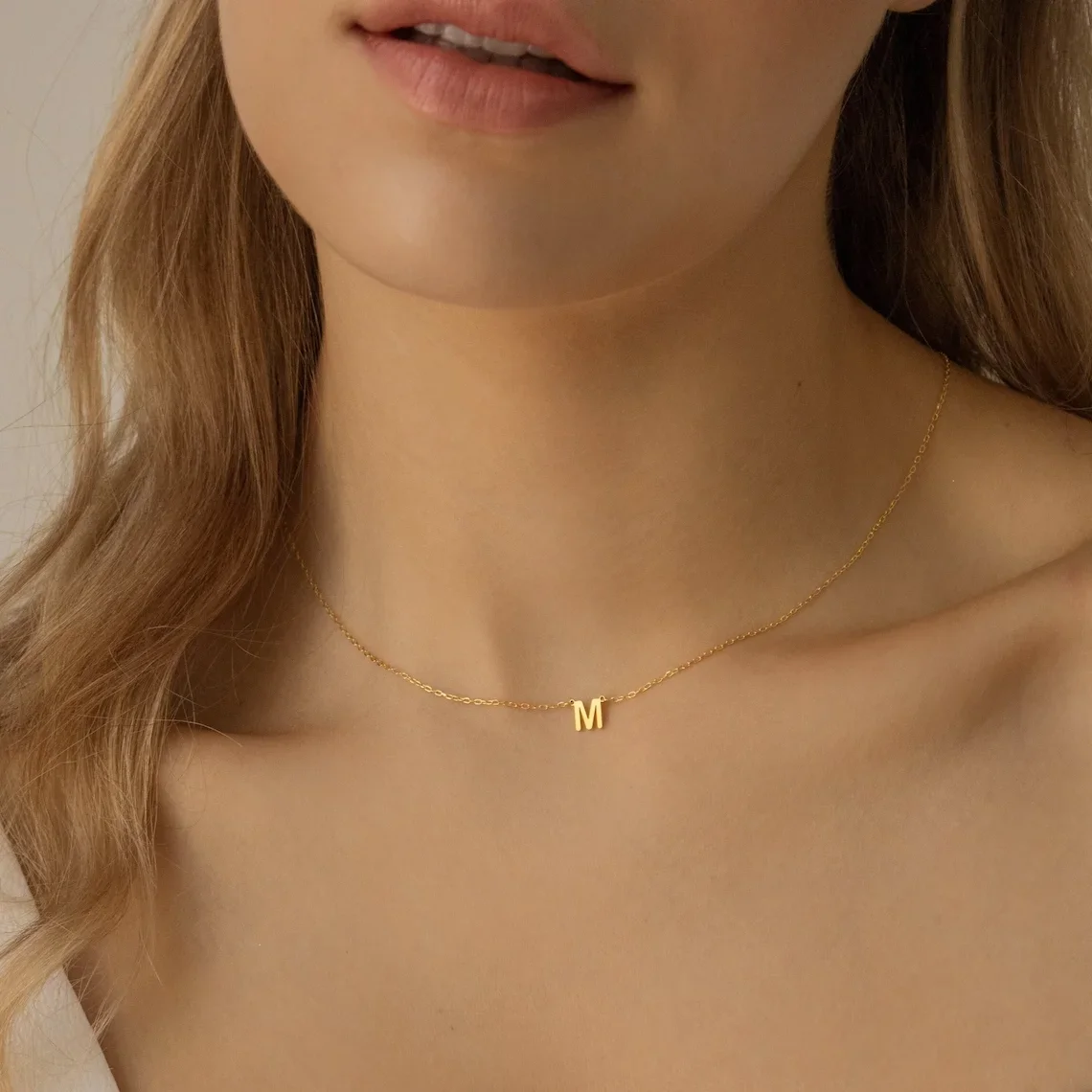 Custom Letter Charm Necklace Stainless Steel Name Necklace Personalized Letter Choker Necklace Pendant Nameplate Gift
Custom Letter Charm Necklace Stainless Steel Name Necklace Personalized Letter Choker Necklace Pendant Nameplate Gift