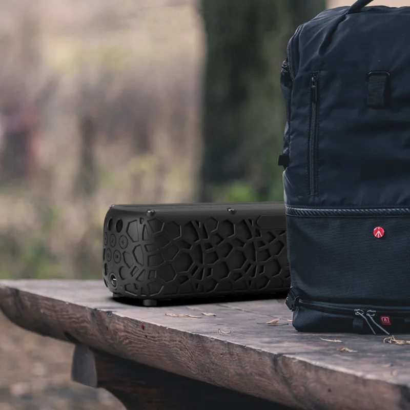 Solar Powered Bluetooth Audio 10W High Power Bluetooth Speaker IPX5 Waterproof Loud Speaker
Solar Powered Bluetooth Audio 10W High Power Bluetooth Speaker IPX5 Waterproof Loud Speaker