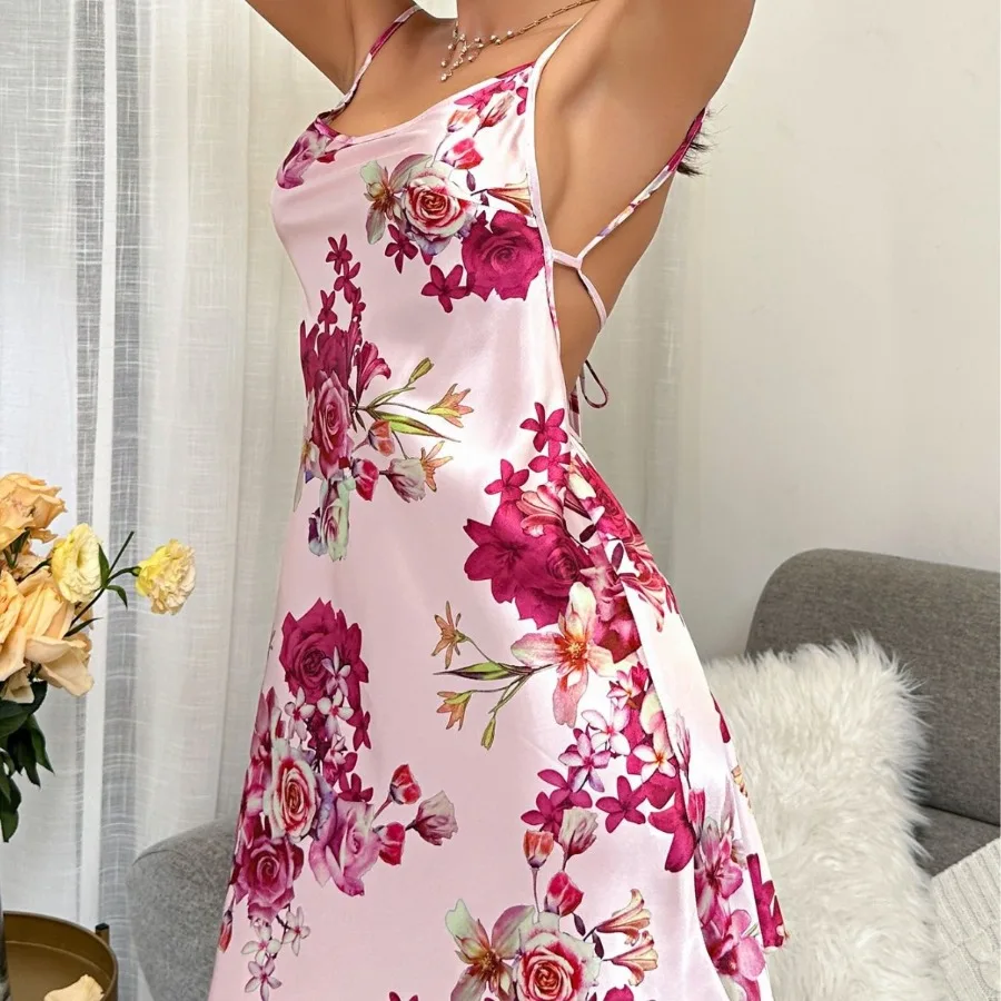 【New style】2026 new suspender dress, flower print, slimming and high-end home nightdress
【New style】2026 new suspender dress, flower print, slimming and high-end home nightdress