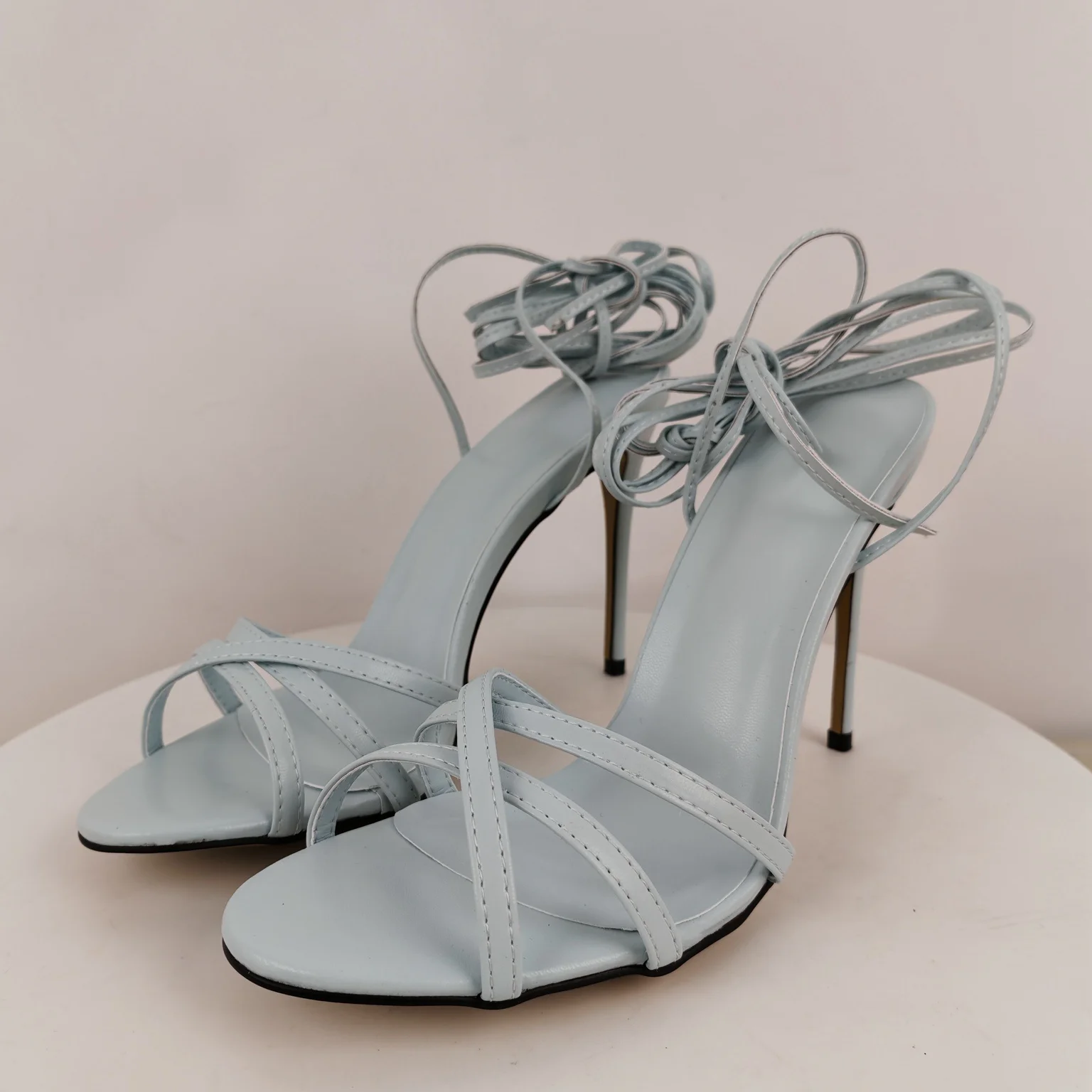 Lace‑Up Thin High Heels Pump Sexy Sandals De Mujer Sample Dressing Elegant Crisscross Open‑Toe Pumps Summer Daily Women's Shoes
Lace‑Up Thin High Heels Pump Sexy Sandals De Mujer Sample Dressing Elegant Crisscross Open‑Toe Pumps Summer Daily Women's Shoes