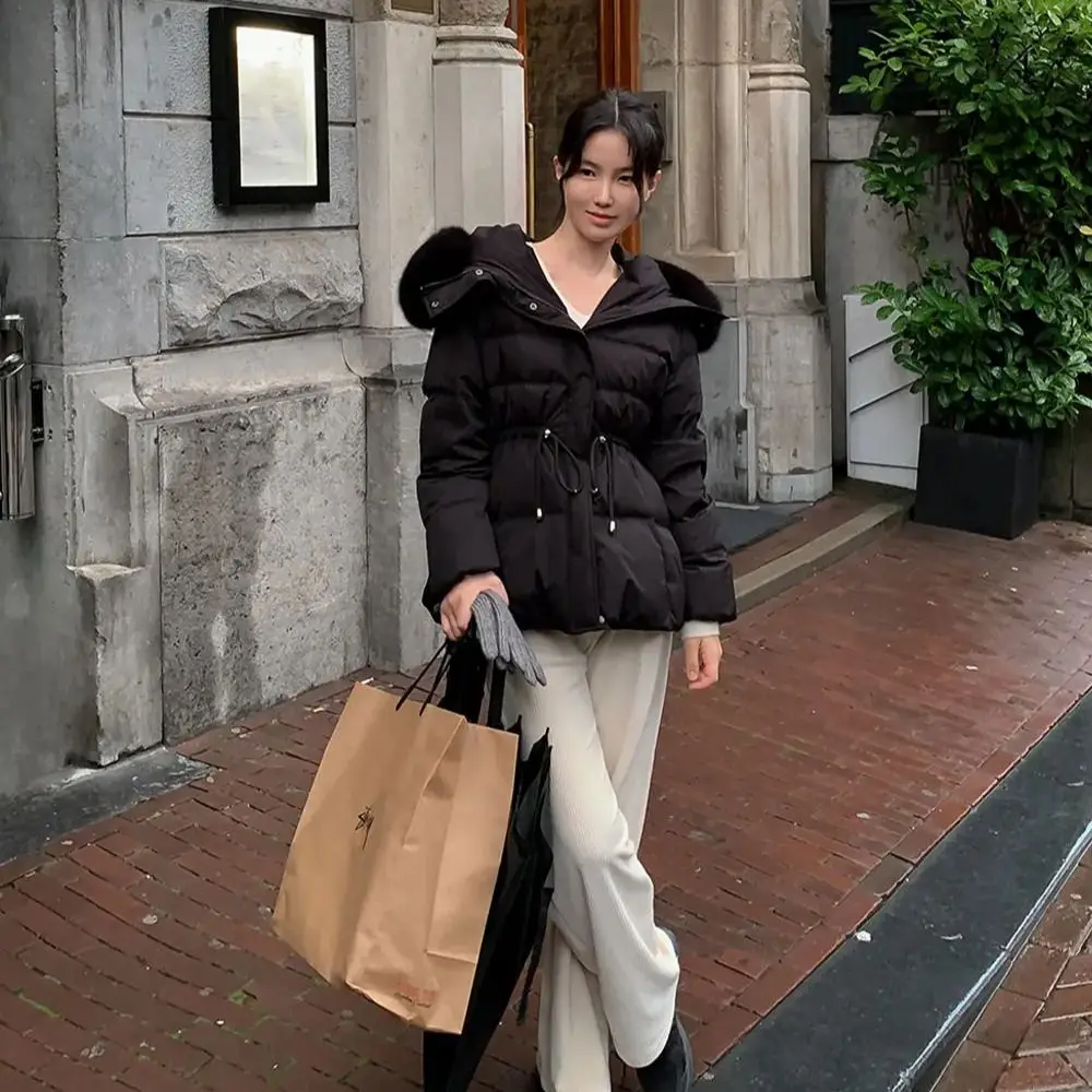 Korean style Winter cotton coat hooded zipper big fur collar drawstring cotton coat
Korean style Winter cotton coat hooded zipper big fur collar drawstring cotton coat