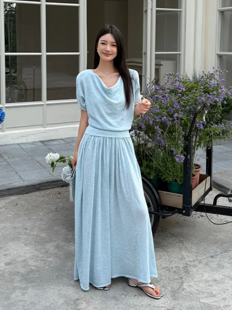 Loose Knitted Half-Sleeve Top And High Waist Skirt Two-Piece Set for Women Summer New Style Breathable Casual Fashion Ensemble
Loose Knitted Half-Sleeve Top And High Waist Skirt Two-Piece Set for Women Summer New Style Breathable Casual Fashion Ensemble