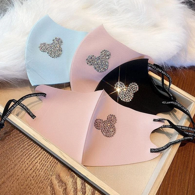 B480 Station Accessory Summer Thin Ice Silk Cotton Cool Decorative Diamond Embedded Face Mask Medical Environment Use
B480 Station Accessory Summer Thin Ice Silk Cotton Cool Decorative Diamond Embedded Face Mask Medical Environment Use