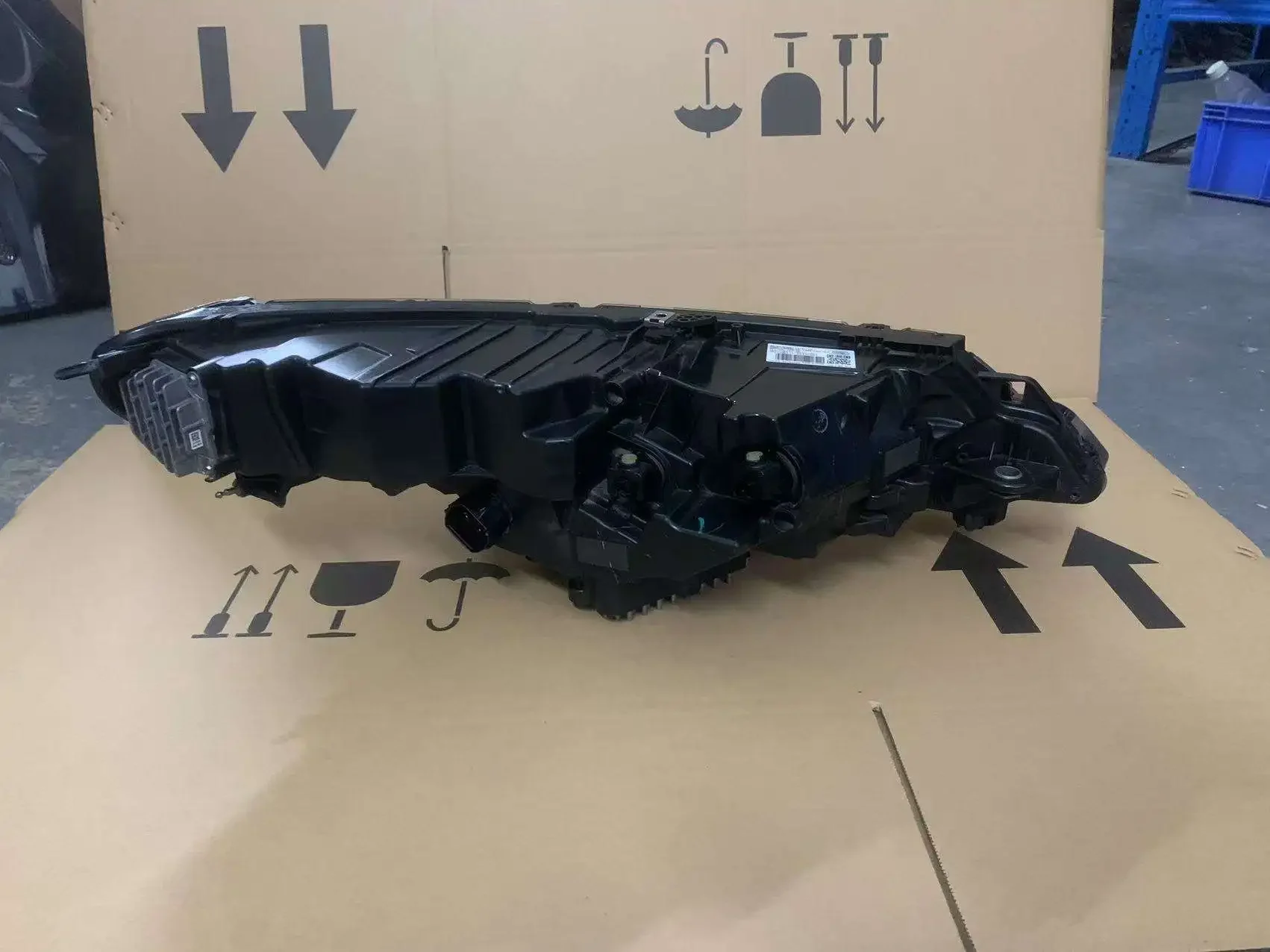 1 Piece Original High Quality Headlights For LandRover Evoque Led Headlight Original Disassembled Parts Auto Parts
1 Piece Original High Quality Headlights For LandRover Evoque Led Headlight Original Disassembled Parts Auto Parts