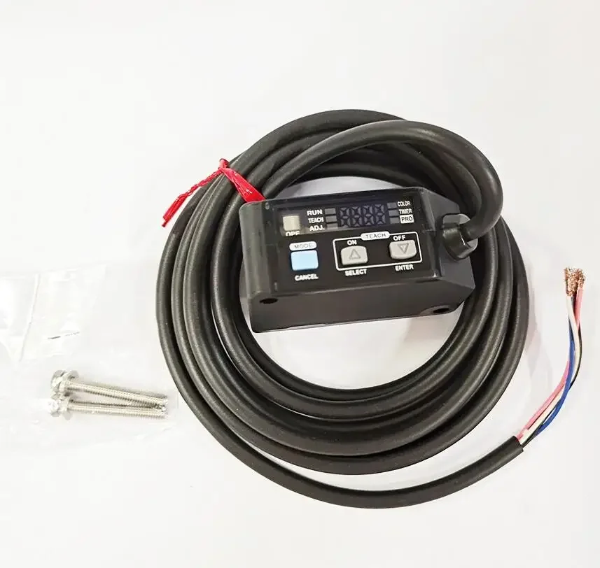 New Original LX-101 LX-101-P Photoelectric Switch Sensor RGB Color Digital 3 LED Mark Sensor
New Original LX-101 LX-101-P Photoelectric Switch Sensor RGB Color Digital 3 LED Mark Sensor