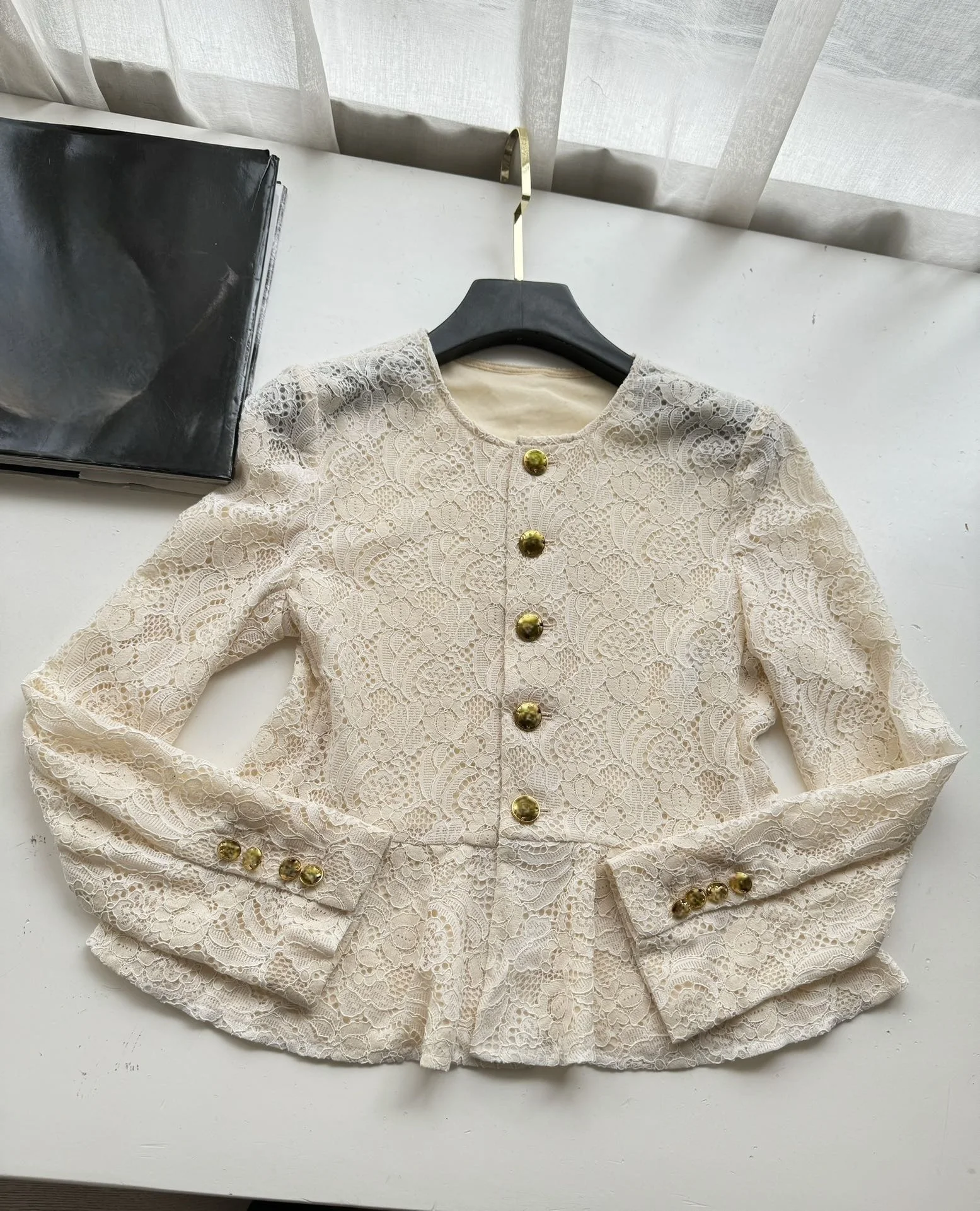 25 Fashion Women's Lace Top Female Clothing Woman Clothes Women's Coat Windbreaker Overcoat Female
25 Fashion Women's Lace Top Female Clothing Woman Clothes Women's Coat Windbreaker Overcoat Female