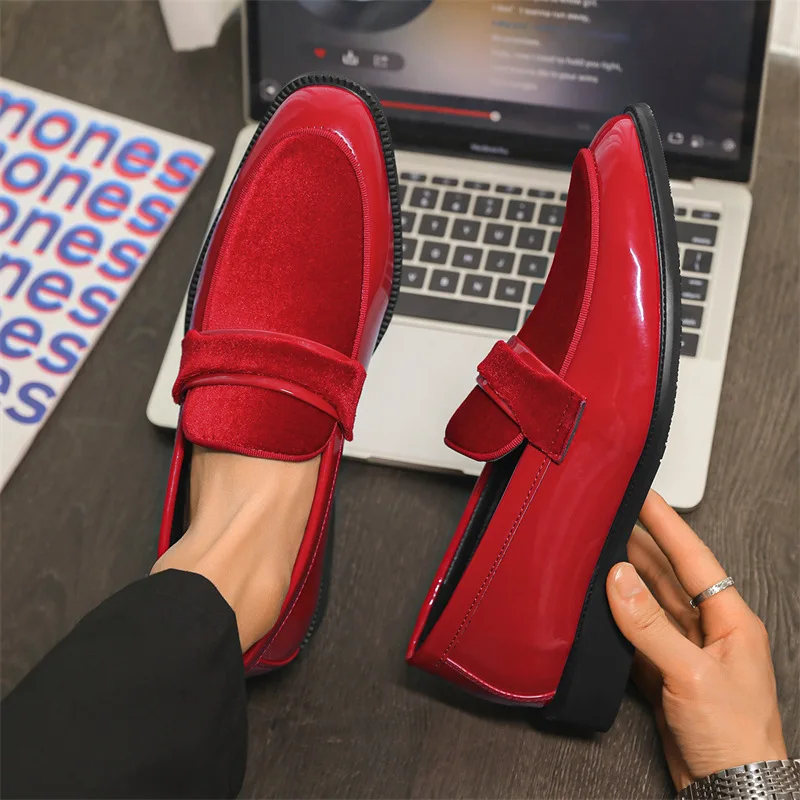 New British style men's hair stylist pattern suede lazy man slip-on bean loafers 38-48 plus-size pointed leather shoes
New British style men's hair stylist pattern suede lazy man slip-on bean loafers 38-48 plus-size pointed leather shoes