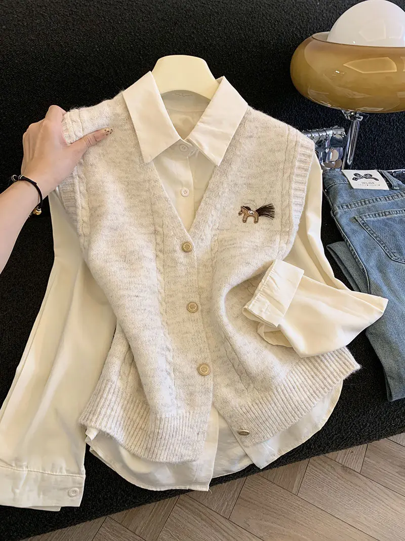 Корейский вязаный кардиган и жилет с вышивкой, комплект из двух предметов для женщин, с высокой талией, весенний, модный, шелковый, с длинными рукавами, кофта...
Корейский вязаный кардиган и жилет с вышивкой, комплект из двух предметов для женщин, с высокой талией, весенний, модный, шелковый, с длинными рукавами, кофта...