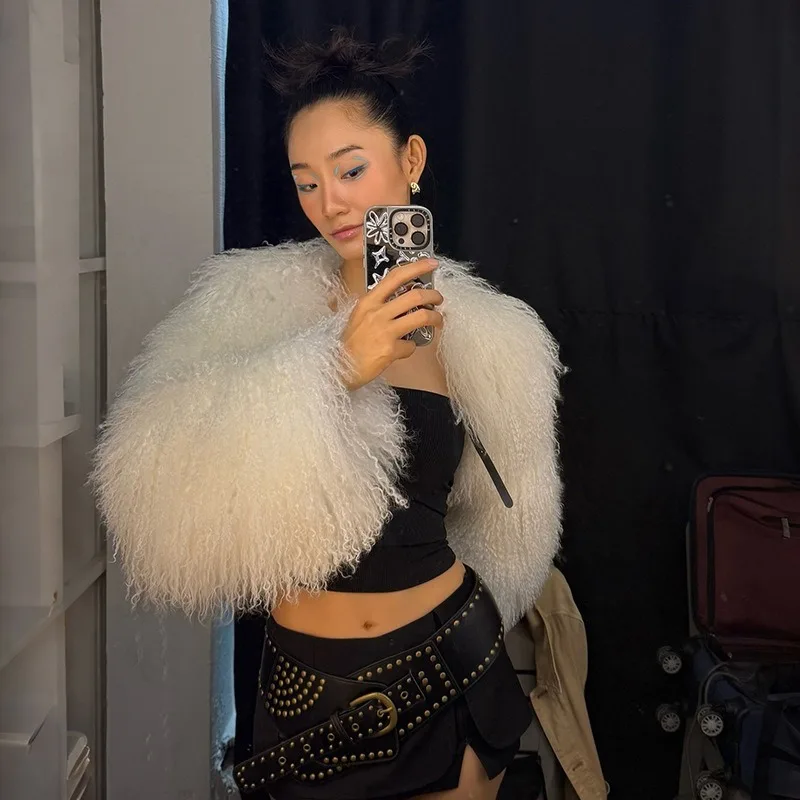 White Faux Fur Coats Women Solid Winter O Neck Long Sleeve Belts Open Stitch Thick Warm Jackets Crop Tops Trend Furry Outerwear
White Faux Fur Coats Women Solid Winter O Neck Long Sleeve Belts Open Stitch Thick Warm Jackets Crop Tops Trend Furry Outerwear